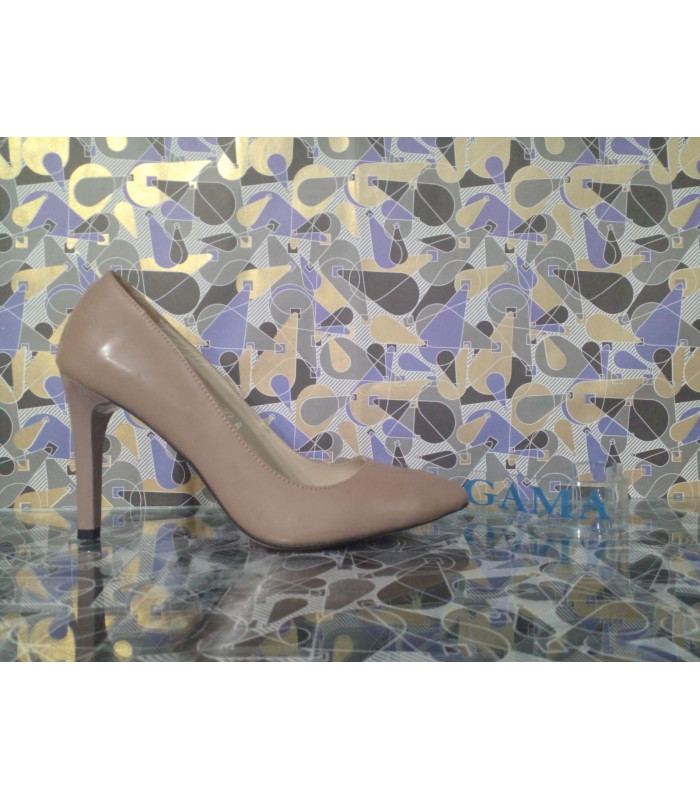 Туфли лодочка * Gama * мод. 429 лак Наряд на шпилька