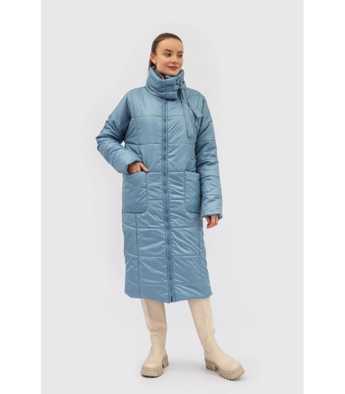 Пальто голубое из стеганной ткани с стойкой воротничком Ладре ​  *LESIA*  Артикул: 131710000 Деми***